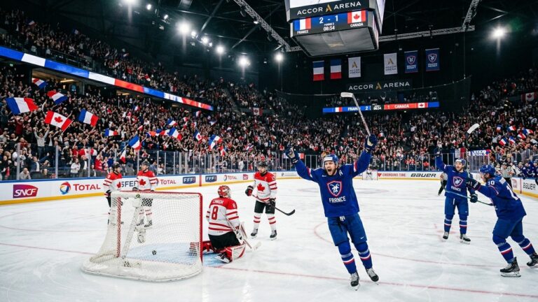 France Canada Hockey : Les Bleus Subissent une Lourde Défaite à Bercy