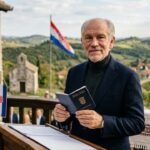 John Malkovich Devient Croate à 72 Ans : Un Retour aux Racines Émouvant