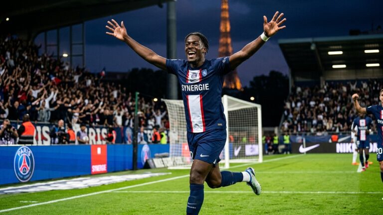 Kévin Farade : L’Ancien Titi du PSG Buteur de Fleury enPreparing the XML output structure Course pour la Ligue 2