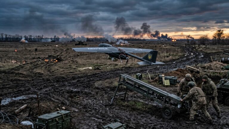 Khmarynka : Le Drone Kamikaze Ukrainien Lancé à la Catapulte