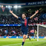 Khvicha Kvaratskhelia Brille : Le Géorgien Atteint les 10 Buts en Ligue des Champions