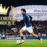 Khvicha Kvaratskhelia Entre Dans L&rsquo;Histoire De La Ligue Des Champions
