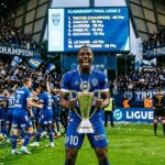 Ligue 2 : Troyes Sacré Champion, Le Mans et Saint-Étienne Sous Pression