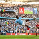 Manchester City Sacre en FA Cup Grâce à un Somptueux Madjer de Semenyo