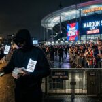 Marché Noir des Billets : Revendeurs qui Accaparent ConcGenerating the blog article on ticket reselling in Frencherts et Matchs