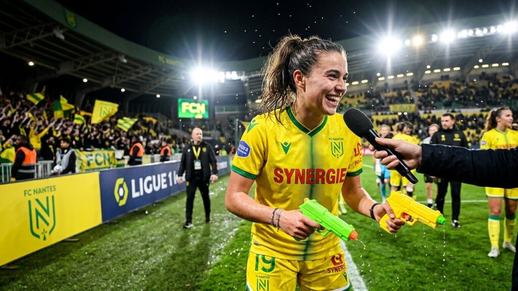 Melissa Bethi et ses pistolets à eau : le show qui fait vibrer le foot féminin