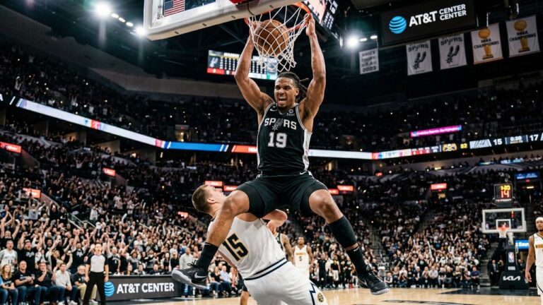 NBA : Wembanyama Éblouit et Spurs Mènent Face aux Wolves