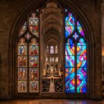 Notre-Dame de Paris : La Justice Ouvre la Voie aux Vitraux Contemporains