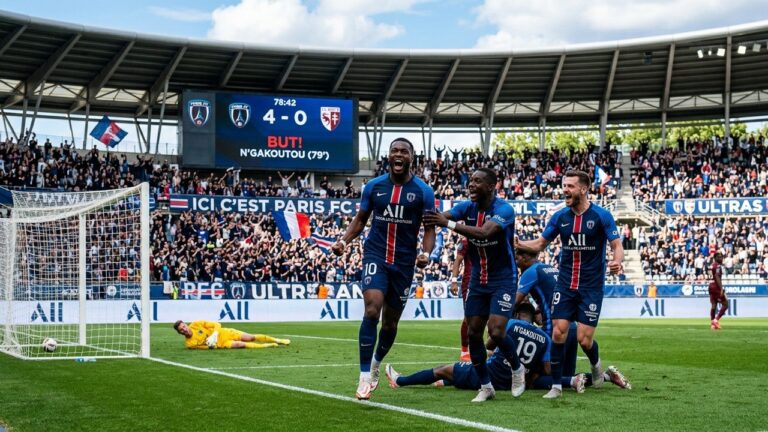 Paris FC Écrase Brest 4-0 : Matondo Brille avec un Doublé