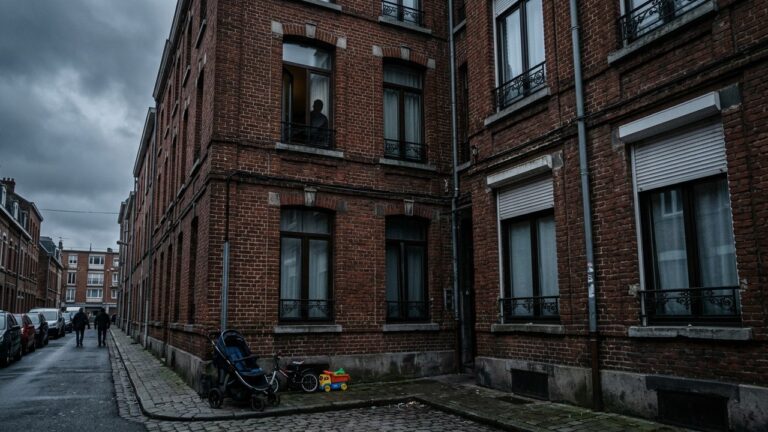 Pédocriminalité : Comment un Voisin a Démasqué un Baby-Sitter Suspect