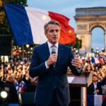 Présidentielle 2027 : Cazeneuve Prêt, Valls en Embuscade