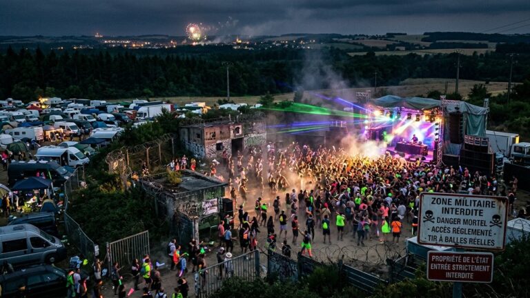 Rave Party surGenerating blog article on dangerous rave party near Bourges Terrain Militaire Dangereux près de Bourges