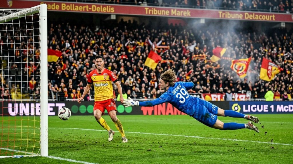 RC Lens-PSG : Les Attaquants Ont-Ils Manqué Leur Occasion ?