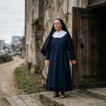 Religieuses Exclues du Couvent : le Défi Humain de l’Église