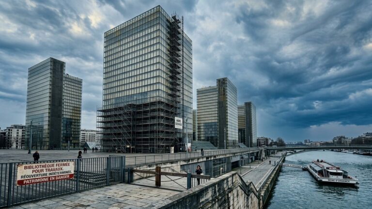 Risque De Fermeture De La Bnf : Patrimoine En Péril ?