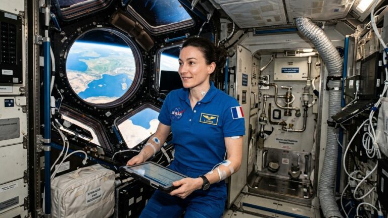Sophie Adenot : Le Quotidien Intense d&rsquo;une Astronaute Française dans l&rsquo;ISS