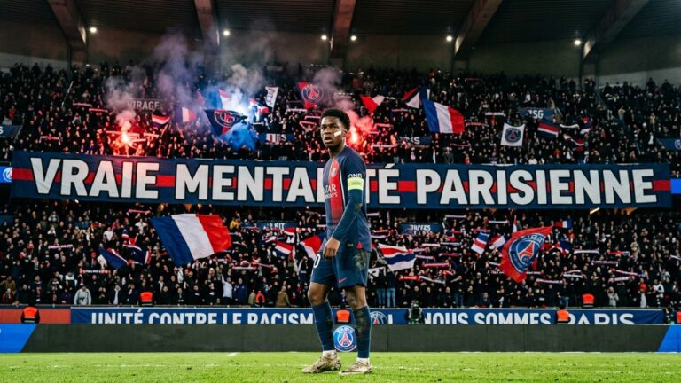 Soutien des Ultras PSG à Armand : Vraie Mentalité Parisienne Face au Racisme