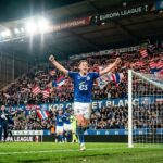 Strasbourg en Demi-Finale : Emegha Brille Malgré un Penalty Raté