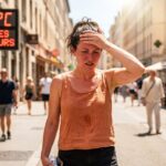 Symptômes Coup de Chaleur : Maux de Tête, Crampes et Fatigue