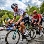 Tadej Pogacar Triomphe à Liège-Bastogne-Liège pour la Troisième Fois