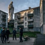 Tirs Racistes sur Enfants en Haute-Loire : Tension dans la Cité