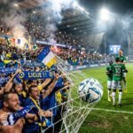 Troyes Écrase Saint-Étienne Et Scelle Son Retour En Ligue 1