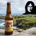 Yoko Ono Force une Brasserie Bretonne à Renommer sa Bière John Lemon