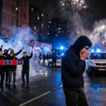 Adolescent Blessé par LBD Lors du Sacre du PSG : Enquête Ouverte