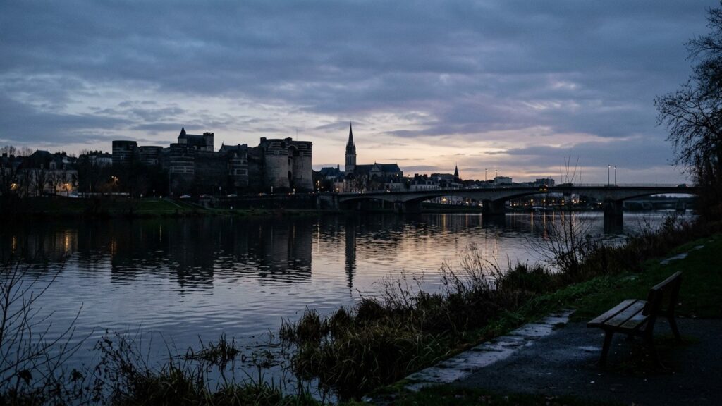 Bébé de 4 Jours Retrouvé Mort dans la Rivière à Angers