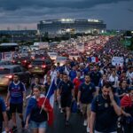 Calvaire Des Supporters Bleus Au Stade De New York Pour La Coupe Du Monde