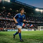 Didier Deschamps : Un Baptême Difficile en Bleu pour une Légende
