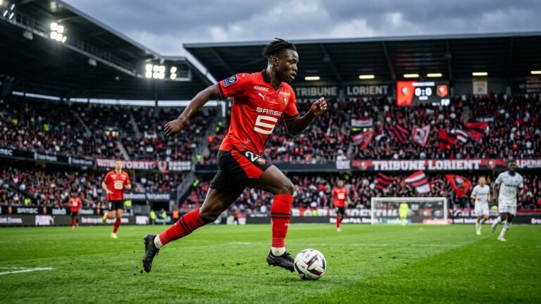 Issa Soumaré au Stade Rennais : L&rsquo;Attaquant Libre Qui Change la Donne