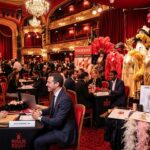 Job Dating Inédit au Moulin Rouge : Costumiers et Plumassiers Recrutés