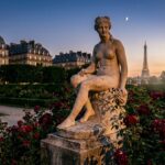 Paris Érotique : Secrets Sensuels et Histoire Coquine de la Capitale