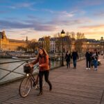 Pont des Arts à Paris : Plancher Réparé et Cyclistes Verbalisés