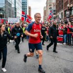 Premier Ministre Norvégien Court en Maillot pour Soutenir Haaland à la Coupe du Monde