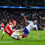 PSG Arsenal : Mosquera Méritait-Il un Deuxième Jaune sur Kvaratskhelia ?