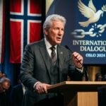 Richard Gere Fustige Donald Trump : Un Acteur en Colère Contre le « Maniaque »