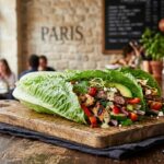 Roman Paris : Les Sandwichs à la Salade qui Révolutionnent leWriting the full article content Street Food