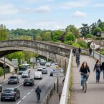 Sèvres : Démolir la Passerelle du 8-Mai-1945 ou la Conserver ?