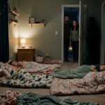 Soirées Pyjama Interdites : La Tragédie qui Bouleverse les Familles