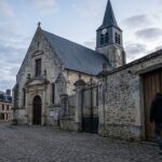 Yvelines : Un Homme Alcoolisé Tente d&rsquo;Entrer dans une Église en Criant Allahou Akbar