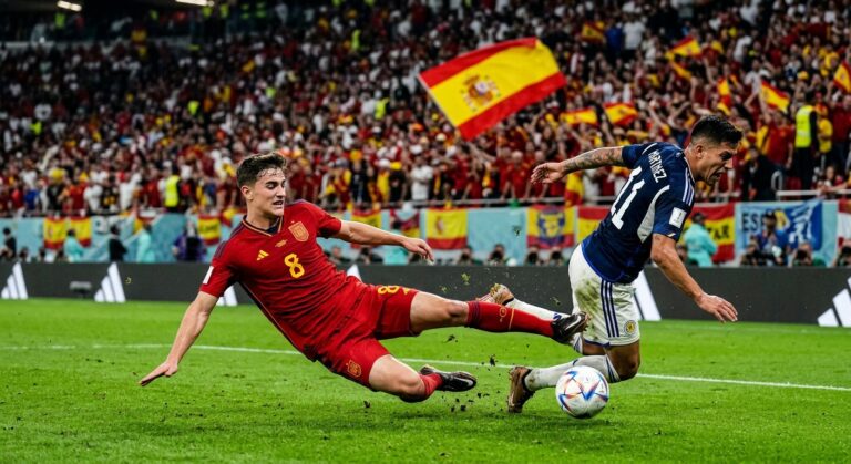 Espagne Coupe du Monde : La Faute Tactique, Arme Secrète de la Roja ?