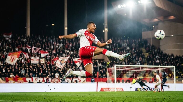 Abline Ouvre Son Compteur Avec Monaco Face À Toulouse